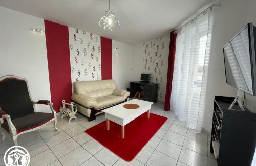 Saint-Andre-Goule-d'Oie Apartment | Charmant gîte à Saint-André-Goule-d'Oie proche Puy du Fou - FR-1-426-570