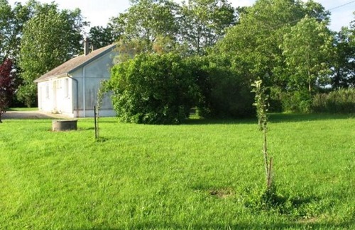 Bengy-sur-Craon House | Charmant Gîte Familial avec Grand Jardin et Confort Moderne à Bengy-sur-Craon - FR-1-586-33
