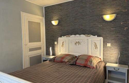 Billy House | Charmant gîte près d'un château avec jardin, terrasse, parking et WiFi, à 14 km de Vichy - FR-1-489-1