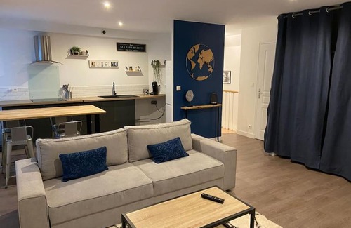 Cherbourg-en-Cotentin Apartment | Charmant Souplex Centre Ville