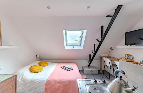 Colombier - Champ de Mars Apartment | Charmant studio à deux pas de la gare - Le Nichoir