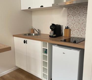 La Celle-sous-Gouzon Apartment | Charmant studio neuf centre-ville Libourne