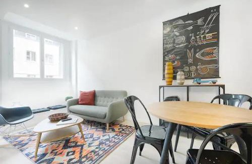 Boucle - Gros Caillou Apartment | Charmant T1 Plein coeur de croix rousse