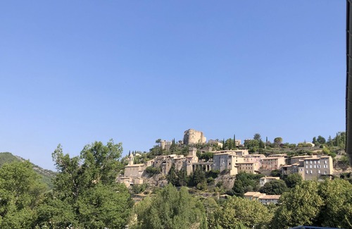 Montbrun-les-Bains Apartment | Charmant T2 au Pays des Lavandes , à Proximité Immédiate des Thermes Valvital