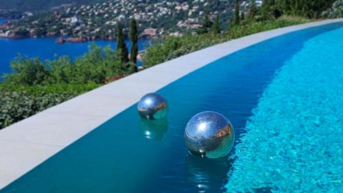 Theoule-Superieur House | Charmante Luxusvilla vue de rêve, aussergewöhnlich großer Pool, Meerblick