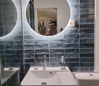 Caudebec-les-Elbeuf Apartment | Charmante maisonnette équipée