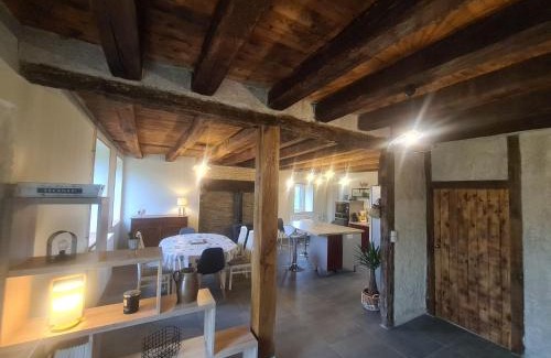 Thevet-Saint-Julien House | Charmante maison avec jardin, proche de George Sand, circuit auto, hippodrome, plans d'eau et nature. - FR-1-591-320