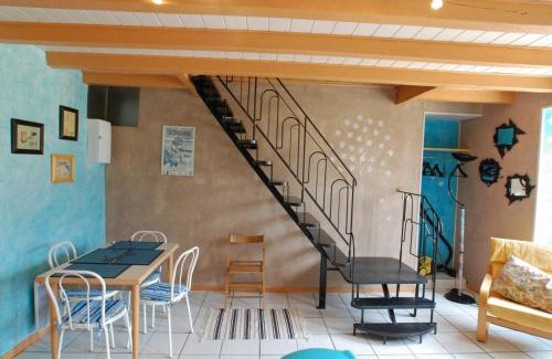 La Puye House | Charmante maison 57m² avec jardin, 2 ch, terrasse, WiFi, animaux admis, proche Chauvigny et La Roche Posay - FR-1-541-48