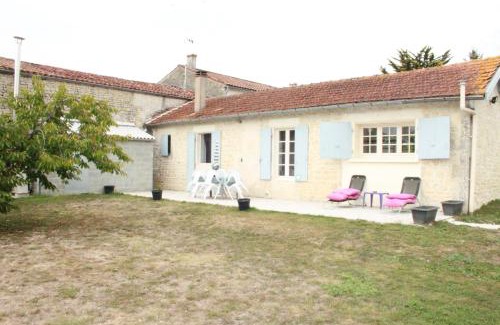 Chambon House | Charmante maison charentaise "BONHEUR" * 4 pers
