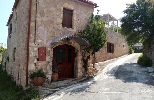 Impros House | Charmante maison crétoise à Embrosneros