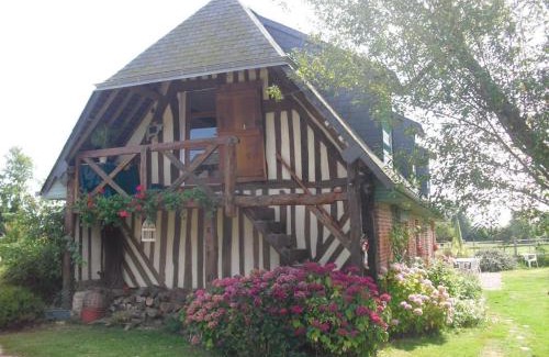 Heuland House | Charmante maison typique " la chaumière "