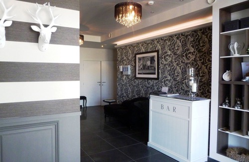 Mariakerke Hotel | Charmehotel Kruishof LuXus