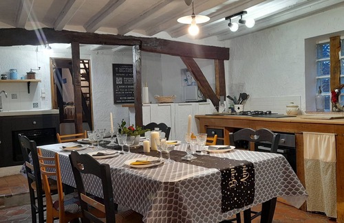 Nouvelle d'Arrou Cottage | Charming Family-Friendly Getaway with Garden, Mezzanine & Games Room in Arrou