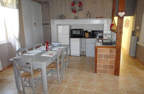 Saint-Pierre-de-Chignac House | Charming cottage with swimming pool in lush greenery in the heart of Périgord
