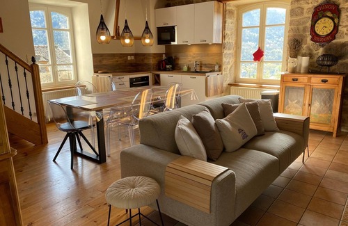 Entraygues-sur-Truyere House | Charming cottage, 3 bedrooms, with garden