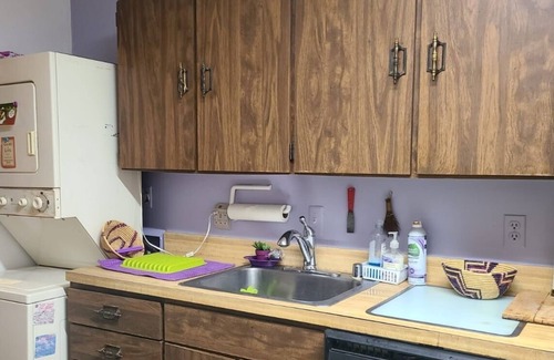 Fairland Apartment | Charming 1-bedroom apartment in tranquil Silver Spring with WiFi