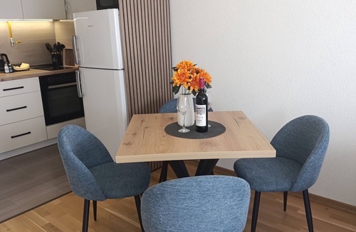 East Sarajevo Apartment | Charming 1-bedroom apartment with WiFi and AC in amazing Sarajevo