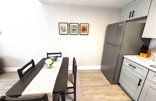 Columbus Apartment | Charming 1 bedroom apartment with AC, WiFi in quaint Columbus