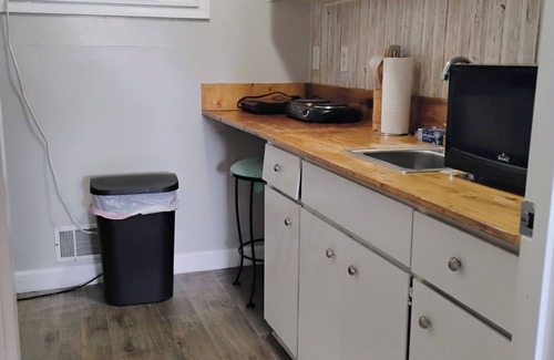 Vidalia Apartment | Charming 1-bedroom apartment in wonderful Vidalia with WiFi, AC