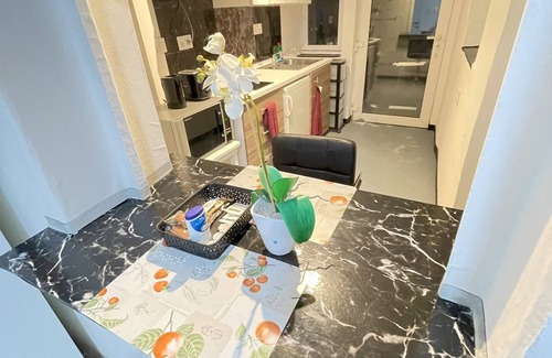 Heers Apartment | Charming 1-bedroom apartment in wonderful Heers with WiFi