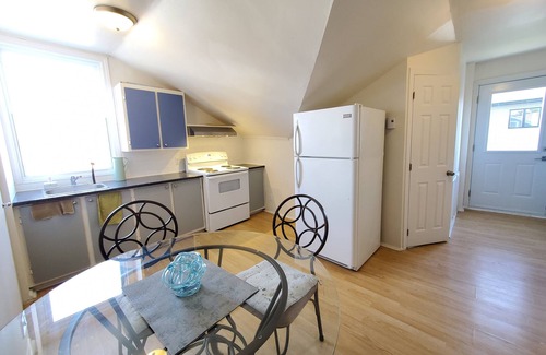 Laval Apartment | Charming 1 bedroom apartment - Monthly rental