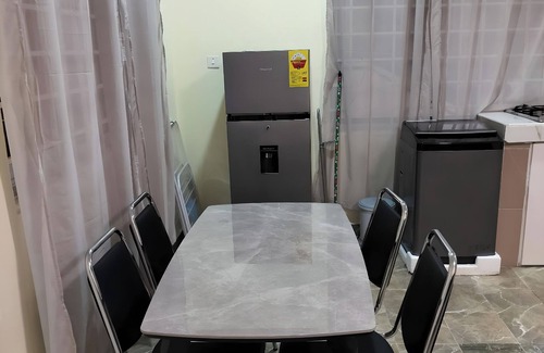 Tema Apartment | Charming 1-bedroom apartment in Tema with AC