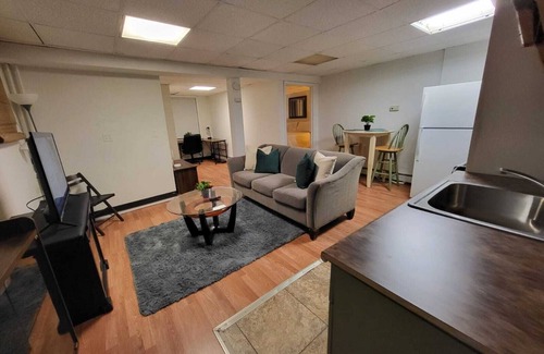 Troy Apartment | Charming 1-bedroom apartment in cool Troy with WiFi, AC