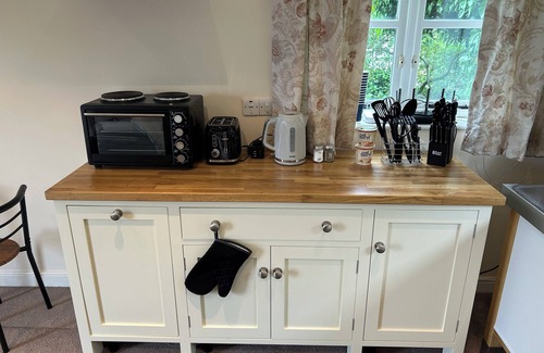 Ardeley Cottage | Charming 1-bedroom cottage in Walkern with WiFi access