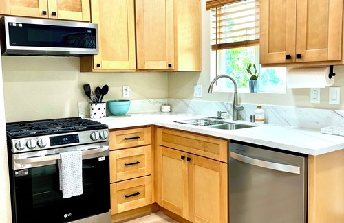 Rancho Penasquitos House | Charming 1-bedroom guest home in fabulous San Diego with outdoor space, AC, WiFi