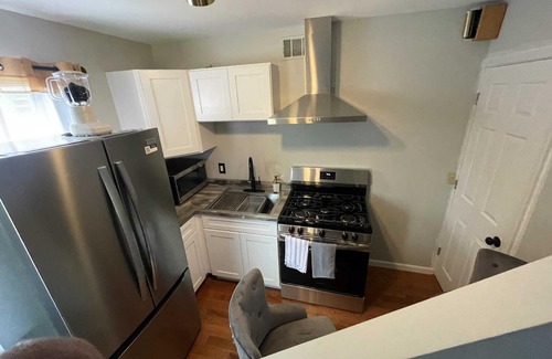 Orchard Park House | Charming 1-bedroom house in fabulous Hamburg