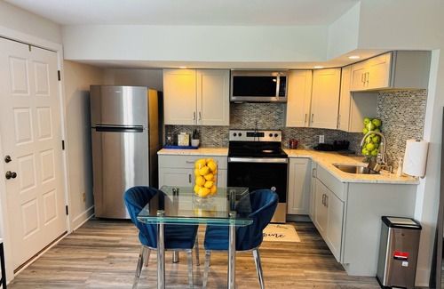 Danbury Apartment | Charming 1-bedroom Studio apartment in Danbury with Terrace