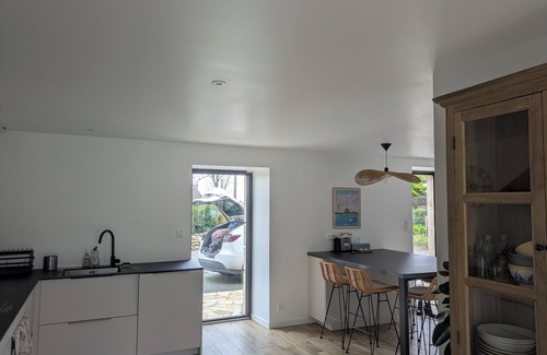 Penvins House | Charming 18th-century farmhouse 230m2, 1km from the ocean, with garden, sleeps up to 12.