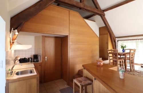 Parlan Cottage | Charming 18th-Century Mill with Private Pond, Hiking, Fishing, Near Scenic Villages