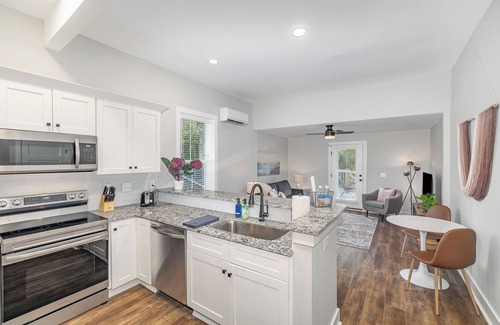 Fuquay-Varina Condo | Charming 1910 Luxury Condo in Downtown Fuquay - Steps to Parks & Eateries