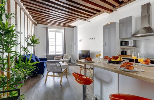 Saint-Germain-des-Pres Apartment | Charming 1BR in Saint-Germain Sleeps 4