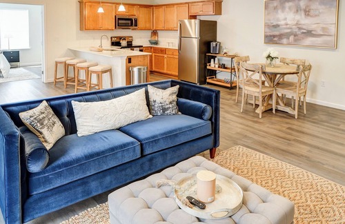 Morgantown Apartment | Charming 2-Bed, 2-Bath Apt. in Morgantown, Pa - Cozy Getaway with Comfort!