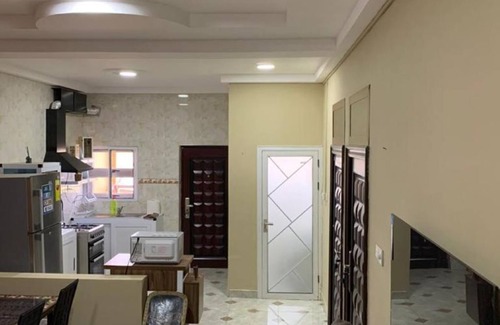 Sekondi-Takoradi Apartment | Charming 2-bedroom apartment with WiFi and AC in brilliant Sekondi-Takoradi.