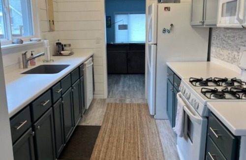 Traverse City House | Charming 2-bedroom house downtown Traverse City