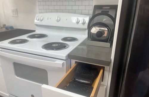East San Jose Apartment | Charming 2-bedroom apartment in fabulous San Jose with AC, WiFi
