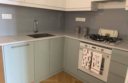 Yerevan Apartment | Charming 2-bedroom apartment with WiFi, AC in the Center of Yerevan