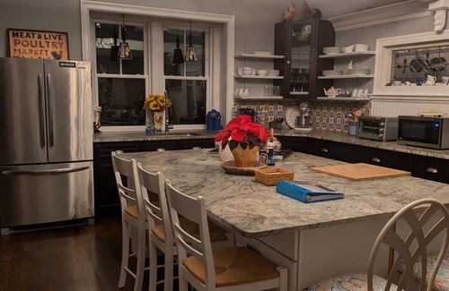 Madison Cottage | Charming 2-bedroom, cozy cottage in the quaint village of Madison, CT