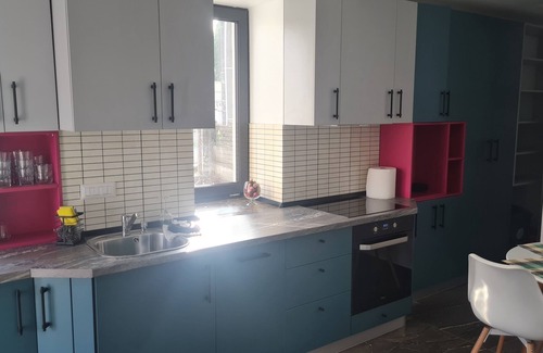 Darmanesti House | Charming 2-bedroom house in lovely Dărmănești with WiFi