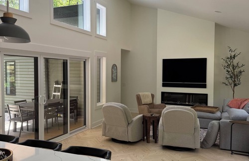 Carthage House | Charming 2-bedroom house in peaceful Carthage with AC, WiFi