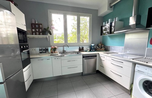 Bouvron Cottage | Charming 20th-Century House, 8 Bikes, Garden, Ping-Pong, Near Amenities