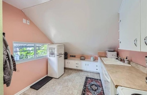 Louisville Apartment | Charming 2BR in Historic Old Town Grocery