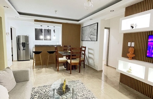 La Vega Province House | Charming 3-bedroom apartment with AC, WiFi and Parking in La Vega, Dominican Rep