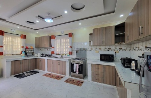 Nakuru House | Charming 3-bedroom bungalow in a gated Community In Nakuru.