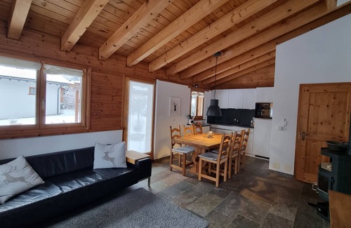 Malix Ski Chalet | Charming 3-bedroom chalet in Brambrüesch near Lenzerheide