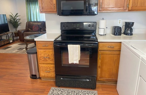 Kettering House | Charming 3-bedroom house in a quiet, peaceful and safe neighborhood in Kettering