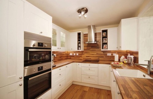 Wyken House | Charming 3-bedroom house in lovely Coventry with WiFi
